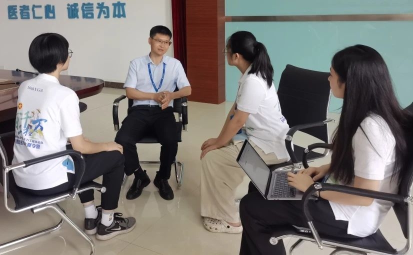 莫文庆经理接受采访