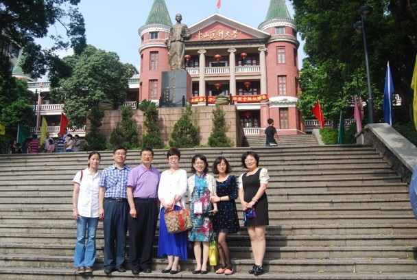 多位病理学专家莅临公司法医鉴定中心参观考察