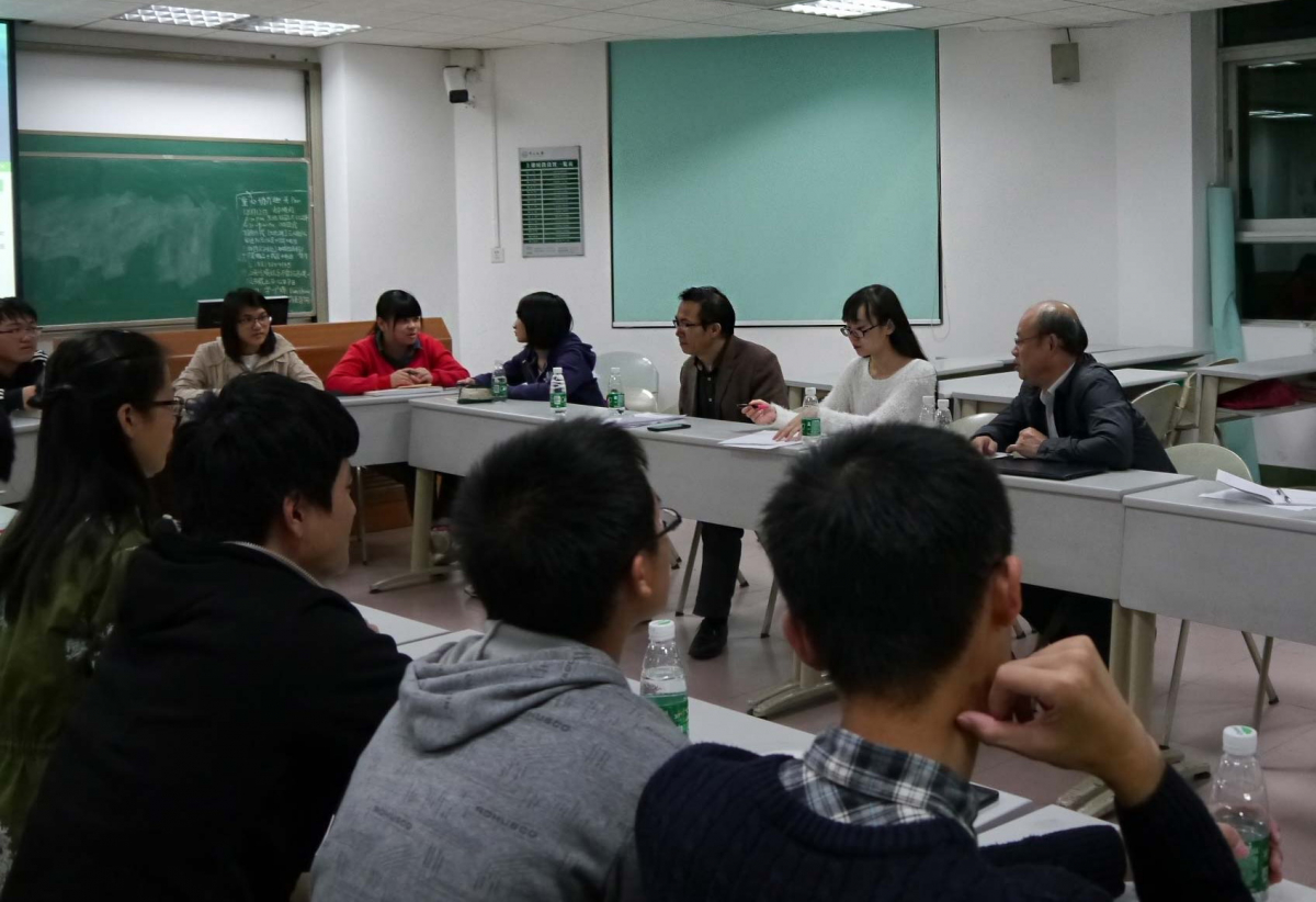 【十二字人才培养目标】公司召开“医员工成人成才”主题座谈会