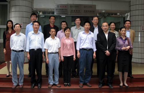 公司与法学院签署合作框架协议